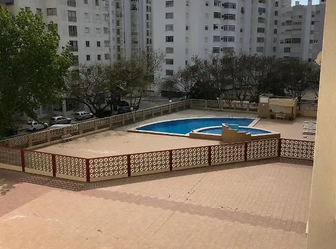Edificio Nau 아파트 Armação de Pêra