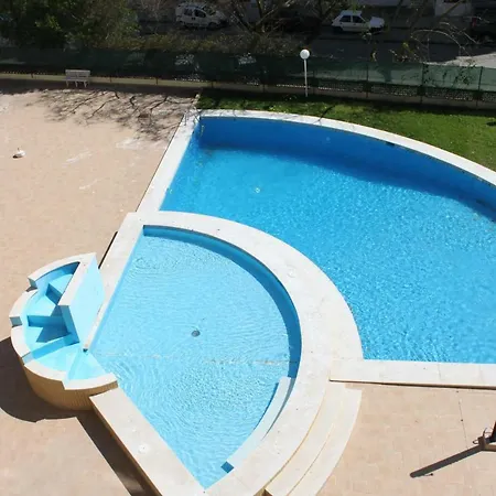 Lägenhet Edificio Nau Armação de Pêra